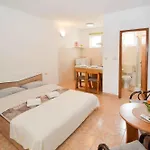 Apartamento In - Istrien 10950
