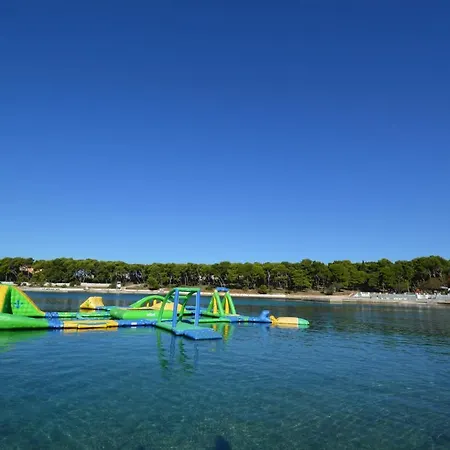 Apartament In - Istrien 10950 *