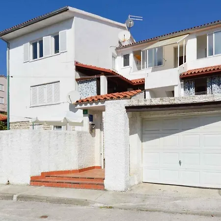 Apartment In Pula/istrien 10950 Veruda